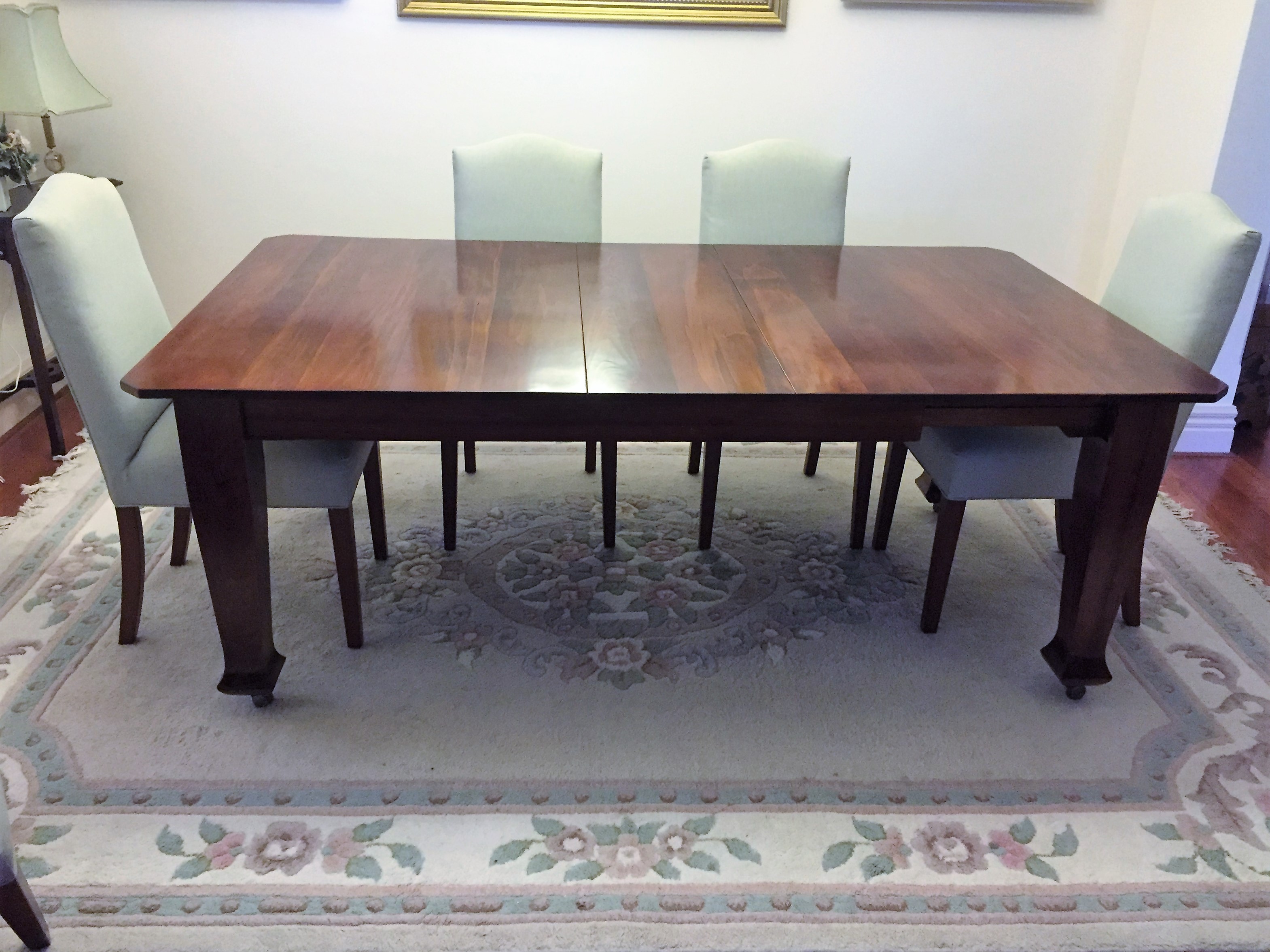 Dinning Table – Furniture Restoration Project by Adelaide French Polishers